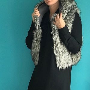 Loft faux fur vest